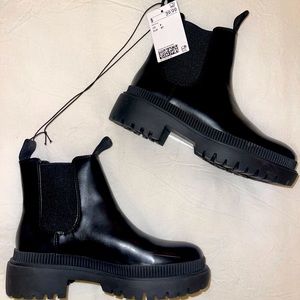 NWT H&M Chunky Rubber Boots